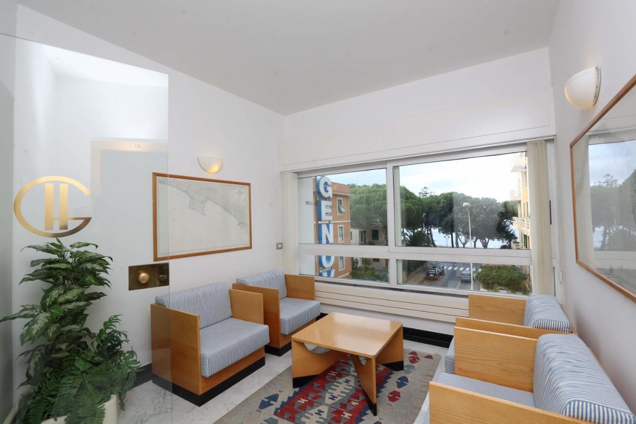 Genova Hotel 3*