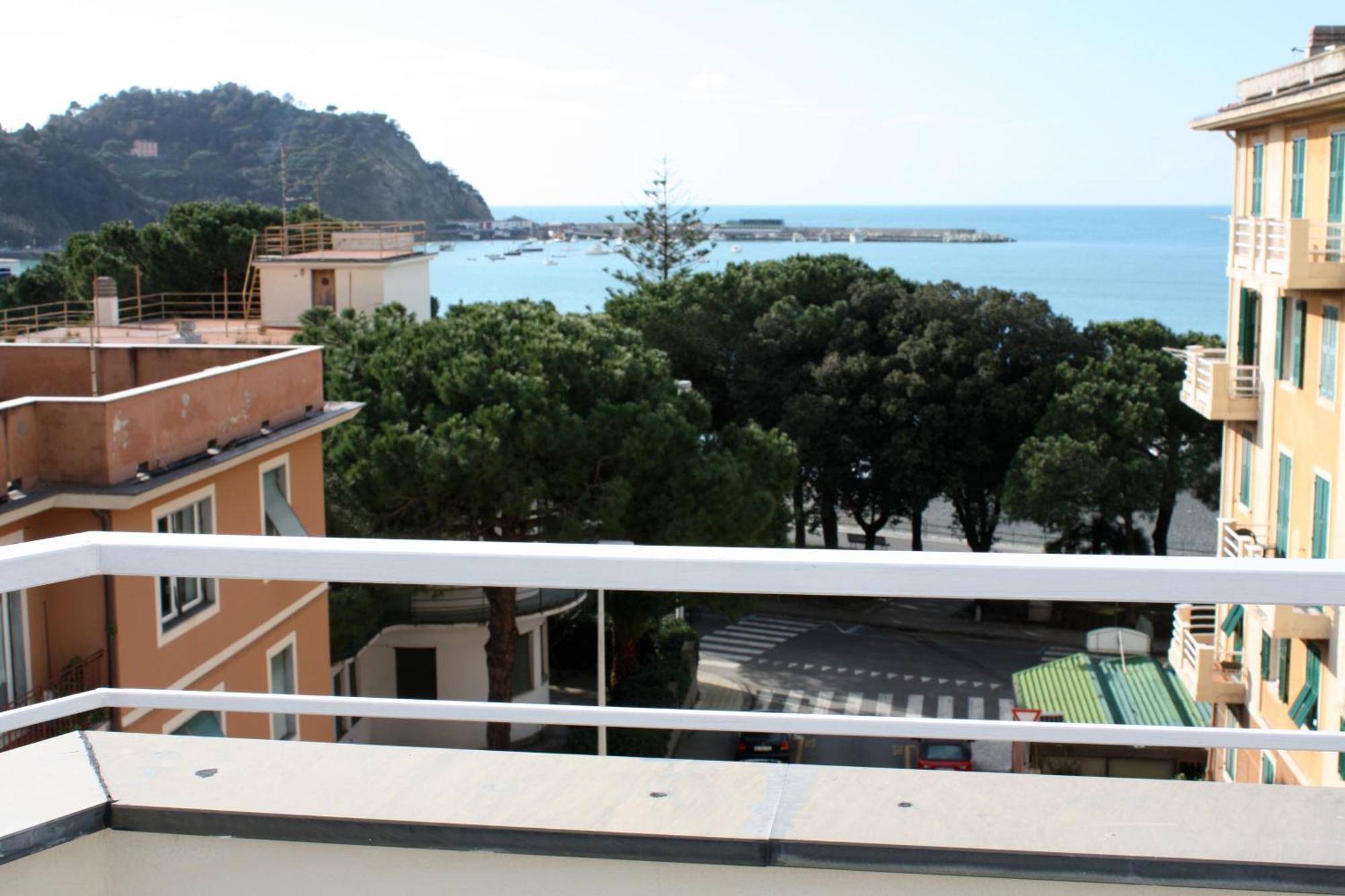 Genova Hotel